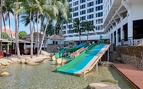Hard Rock Hotel Pattaya (Adults Only)